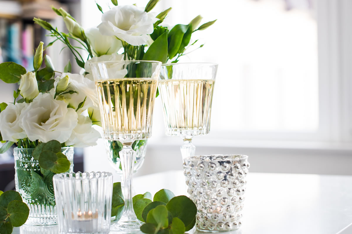 Two people exercising